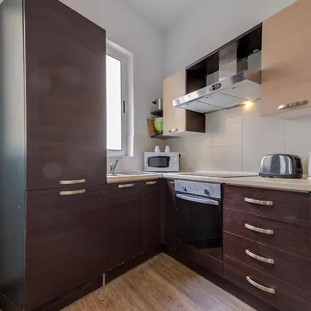 Just Off The Ferries Sliema Apartment Apartmán Sliema